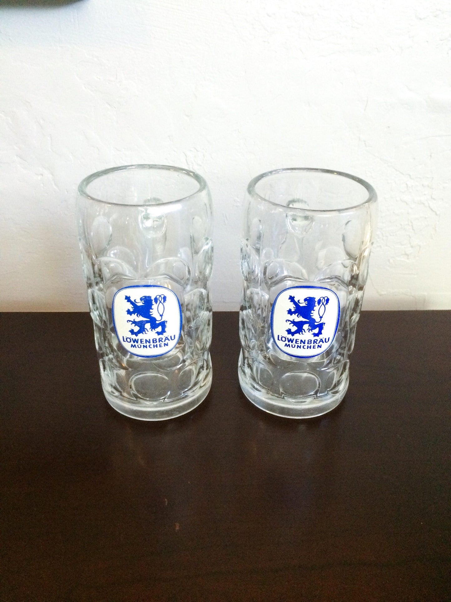 Lowenbrau Munchen 1 Liter Beer Glasses Steins Mugs