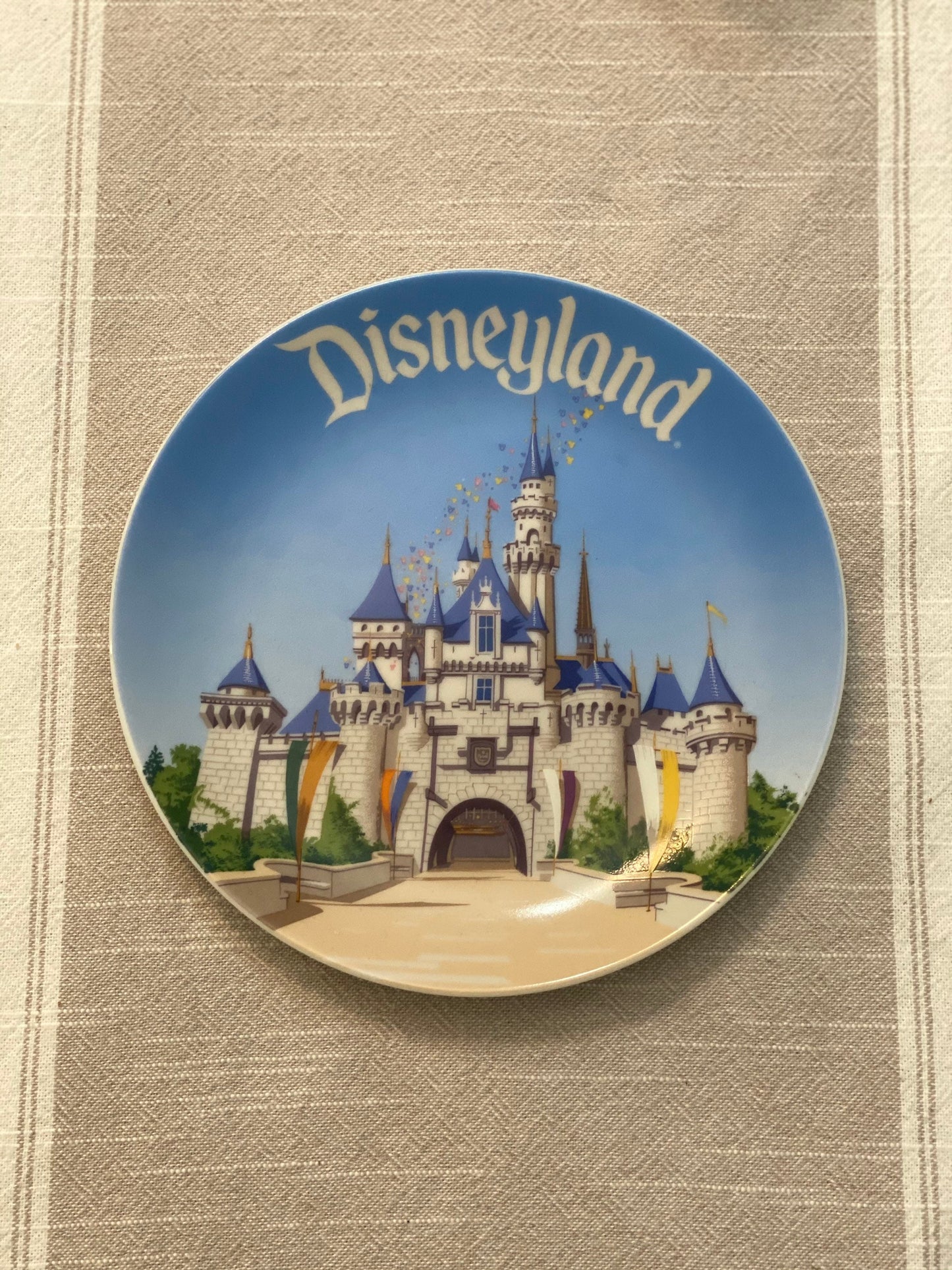 Disneyland Souvenir Plate