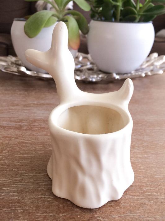 Mid Modern White Deer Planter