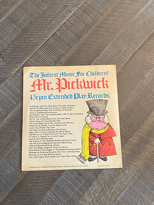 Mr. Pickwick Extended Play Record Double Record Pinocchio and Aladdin