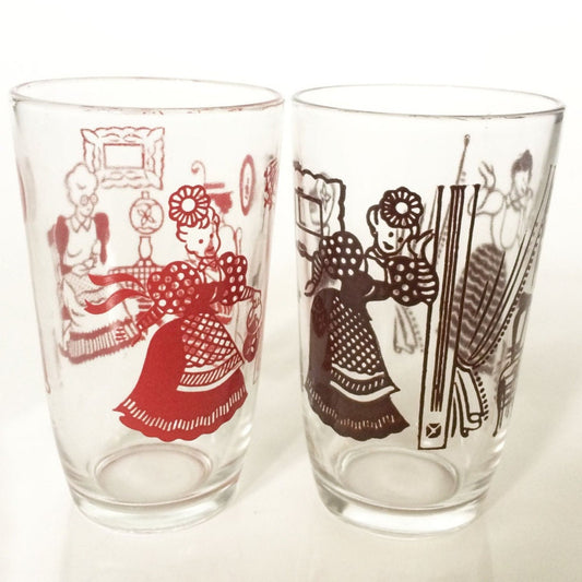 Bustling Betty Swanky Swigs Kraft Food Jars Juice Glasses